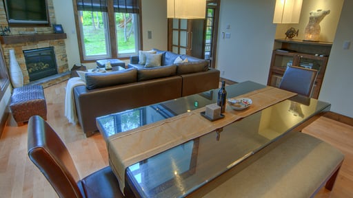 Shika Niseko Dining area