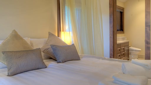 Shika Niseko Bedroom 5