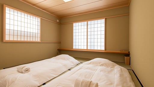 Shion Chalet Bedroom 3