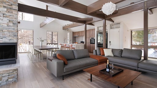 Silver Maple Chalet Living room