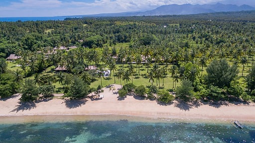 Sira Beach House Foto drone