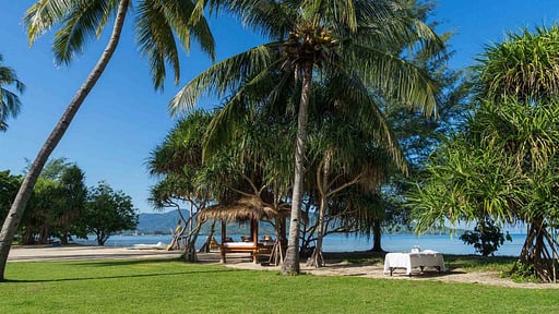 Sira Beach House Surroundings