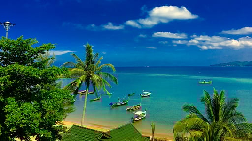 Sky Box Penthouse Others