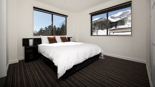 Sky Park Happo Yuki Bedroom 1