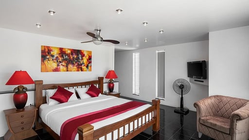 Sky Pool Villa Bedroom 1