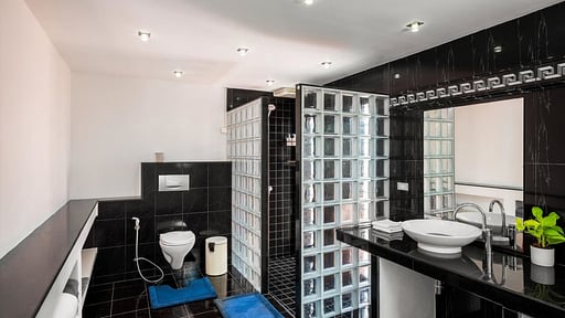 Sky Pool Villa Bedroom 1