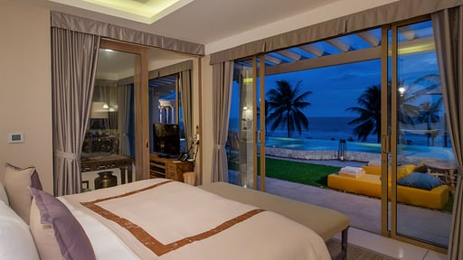 Sky Villa Penthouse Bedroom 2