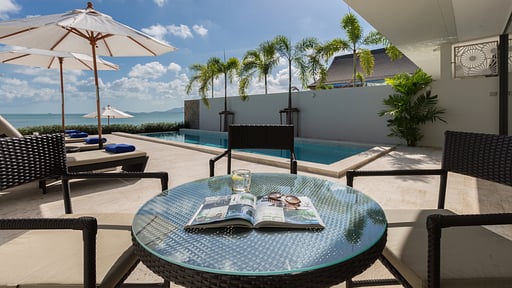 Skye Beach Villa Terrace/Veranda