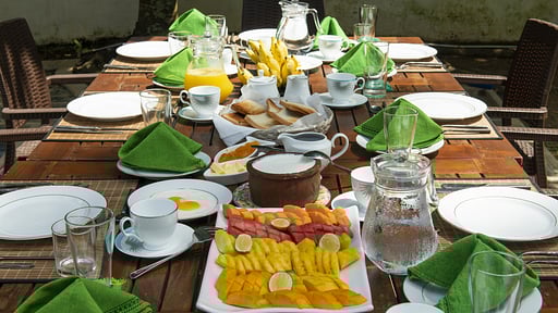 Skye House Dining area