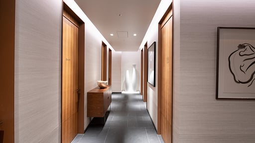 Skye Niseko One Bedroom Suite Spa