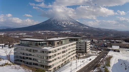 Skye Niseko 1 Bedroom Suite