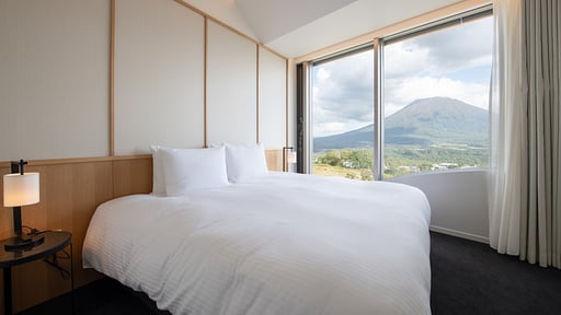 Skye Niseko Three Bedroom Suite Bedroom 2