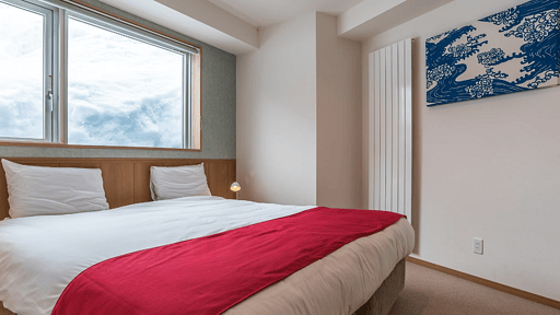 Snow Crystal Apartment 3 Bedroom 1