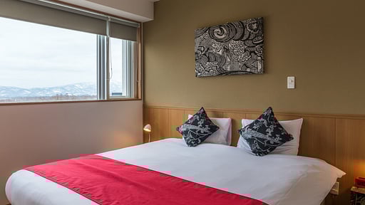 Snow Crystal Three Bedroom Yotei Suite Bedroom 2