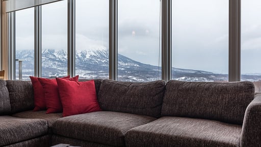 Snow Crystal Yotei Panorama Penthouse Living room