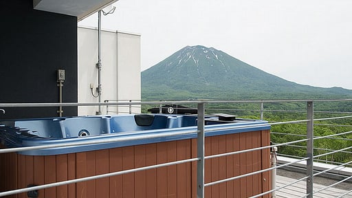 Snow Crystal Yotei Panorama Penthouse Jacuzzi