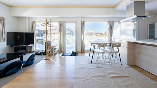 Snow Fever Clique Chalet Living room