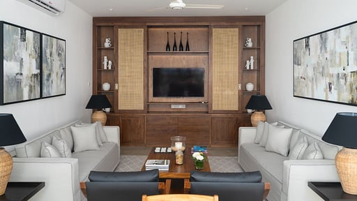 Sol House Media kamer