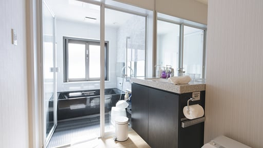 Solar Chalets Bedroom 1