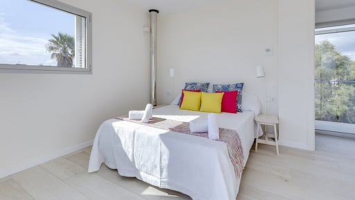 Son Serra First Line Villa Спальня 1