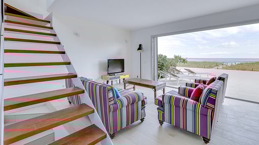 Son Serra First Line Villa Гостиная