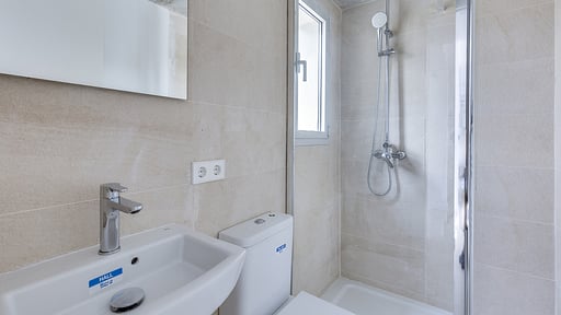 Son Serra First Line Villa Спальня 2