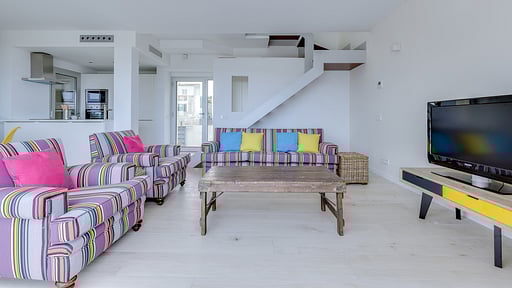 Son Serra First Line Villa Гостиная