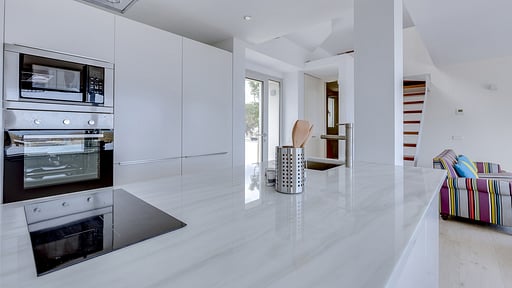 Son Serra First Line Villa Кухня