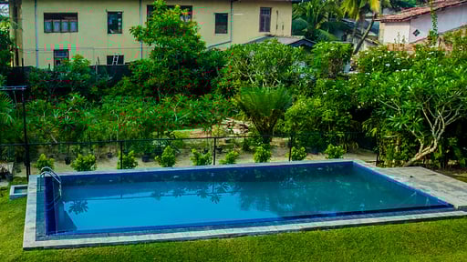 South Point Surf House Zwembad