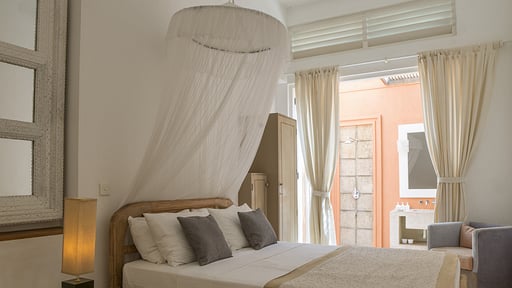 Sri Villa Slaapkamer 8