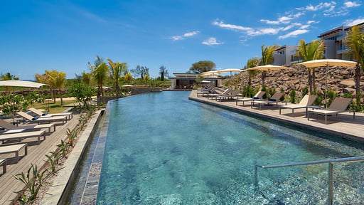 St Antoine Private Residences Swimming pool