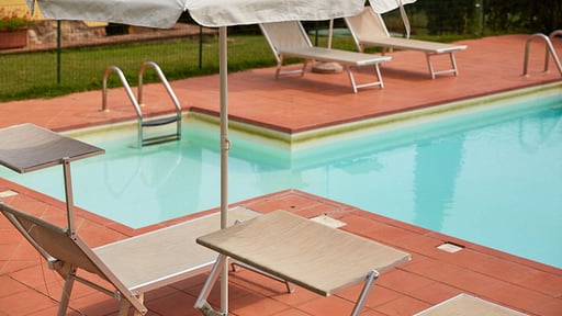 Stone House Baita Schwimmbad