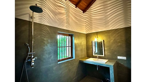 Suduwella House Bedroom 1