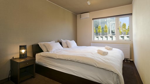 Chalet Sugarpot Bedroom 1