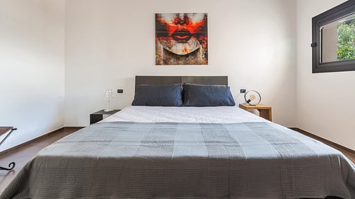 Suitcase House Schlafzimmer 1