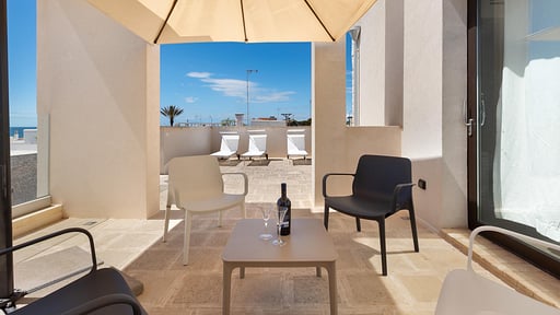 Suitcase House Terrasse/Veranda