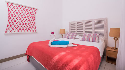 Summer Breeze Beachfront Apartment Slaapkamer 3