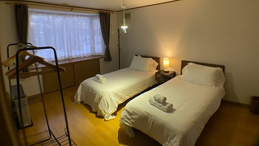 Sun House Makkari Bedroom 3