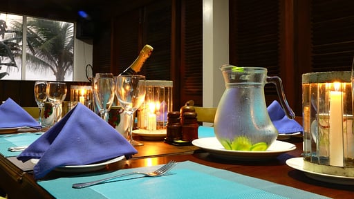 Sunset Reef Beachfront Villa Eethoek