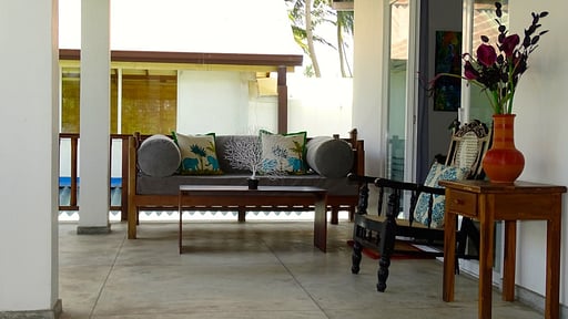 Sunset Reef Beachfront Villa Terras/Veranda