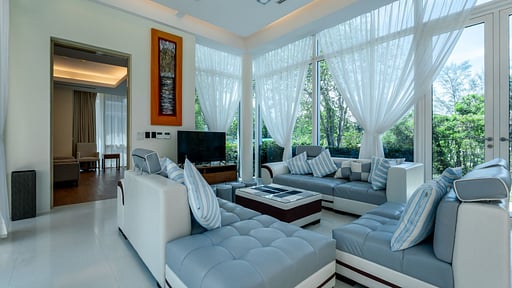 Sunshine Beach Villa Mai Khao Wohnbereich