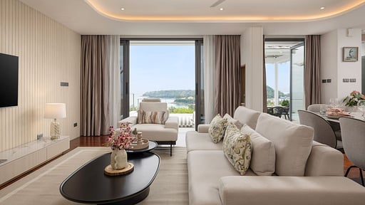 Surin Seaview Villa Living room