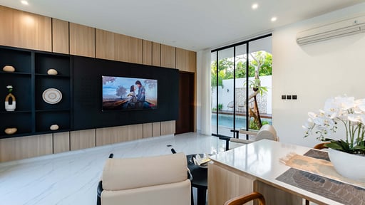 Swan Villa 4 Living room