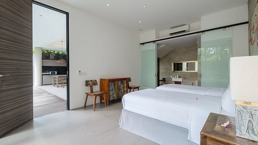 Swan Villa R Bedroom 2