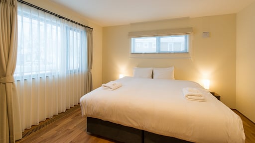 Tahoe Lodge Bedroom 2