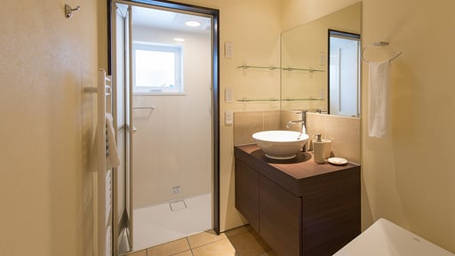 Tahoe Lodge Bedroom 2