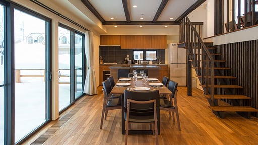 Tahoe Lodge Dining area