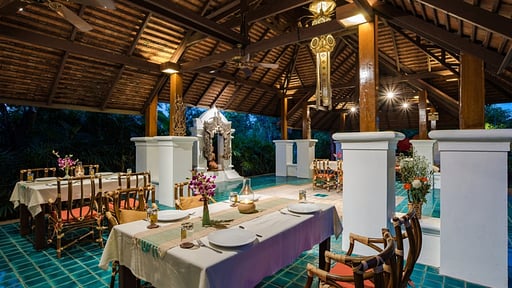 Taladya Homestay Dining area