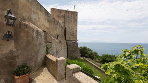 Talamon Tower Umgebung