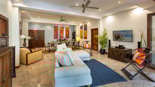 Talay Naiharn Villa Wohnbereich